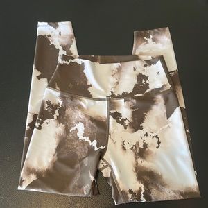 Sage Collective leggings